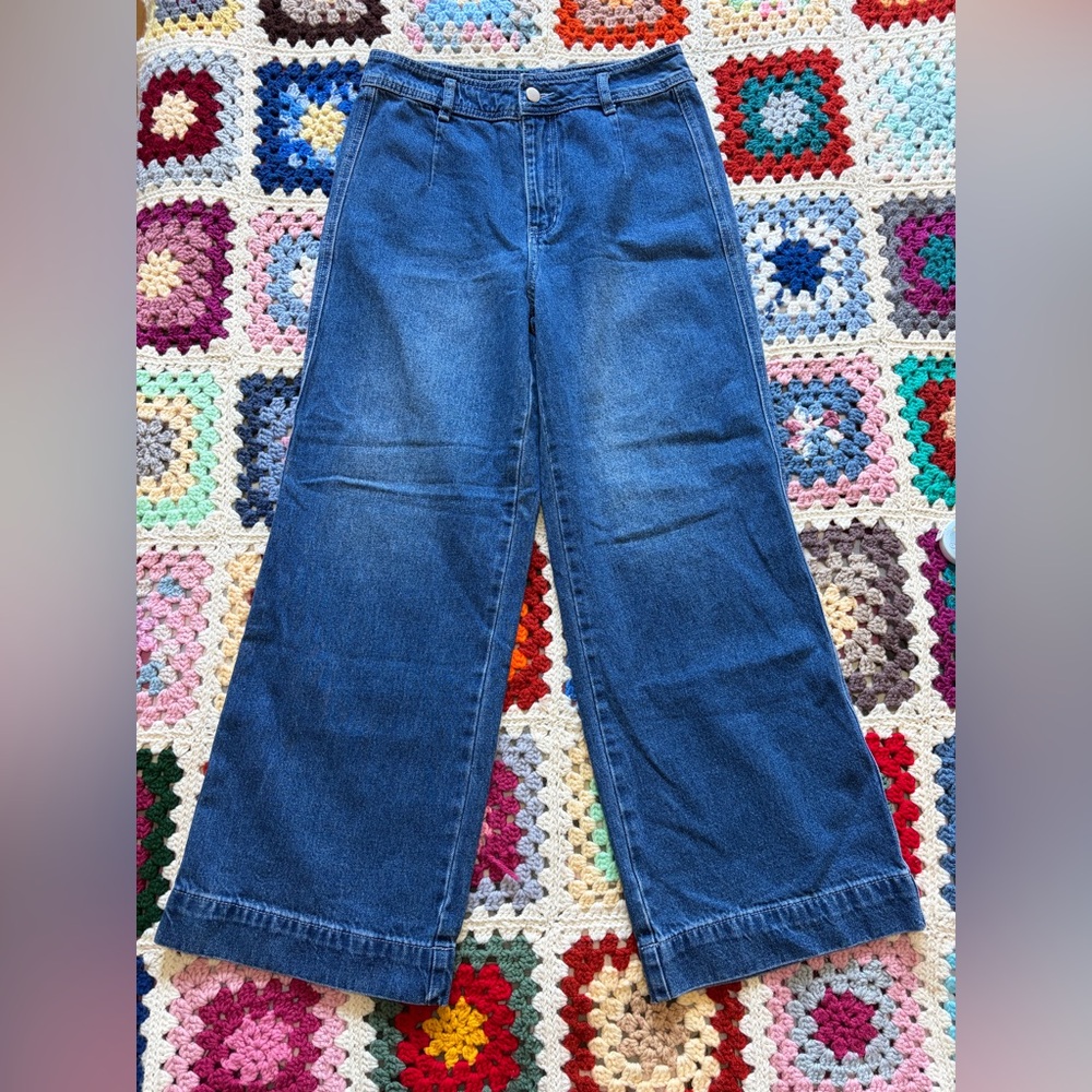 Miou muse High-Rise Wide Leg Denim Jeans in Blue